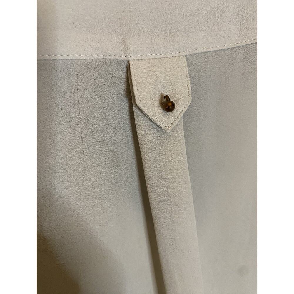 Express Women's White V-Neck Button 3/4 Sleeve Blouse Size M Regular - Picture 6 of 7